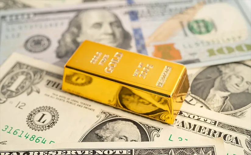Gold Below $4,800 as Dollar Strength Caps Upside