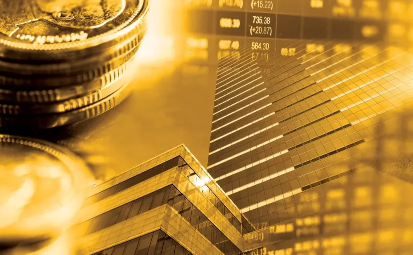 Gold Eases From $4,700 High Ahead of Key US PCE Inflation Data